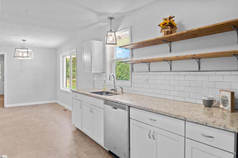 488 Tabor Woods Road Pickens SC 29671