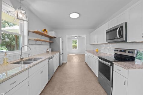 488 Tabor Woods Road Pickens SC 29671