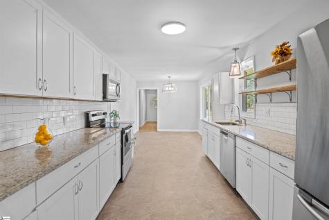 488 Tabor Woods Road Pickens SC 29671