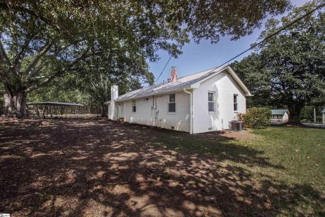 488 Tabor Woods Road Pickens SC 29671