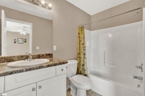 101 Summercrest Court Easley SC 29642