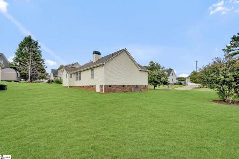 101 Summercrest Court Easley SC 29642