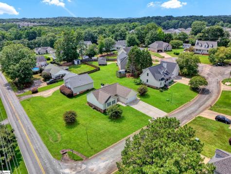 101 Summercrest Court Easley SC 29642