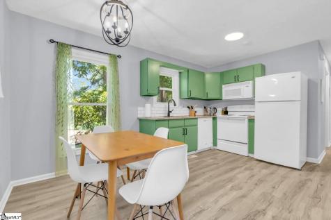 206 West Avenue Greenville SC 29611