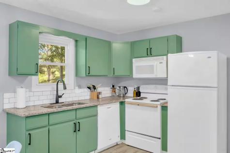 206 West Avenue Greenville SC 29611