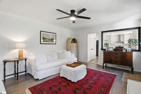 41 Dagenham Drive Greenville SC 29615