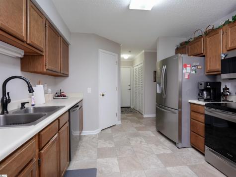 416 Lakeside Circle Greenville SC 29615
