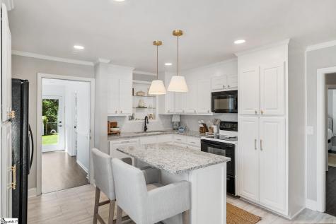 216 Beth Drive Greenville SC 29609