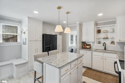 216 Beth Drive Greenville SC 29609