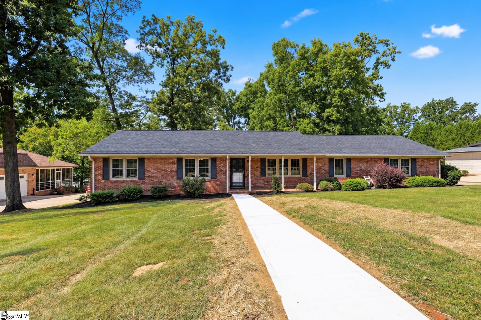 7 Norwich Drive Greenville SC 29609