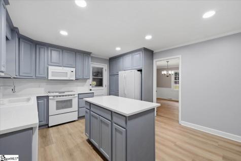 7 Norwich Drive Greenville SC 29609
