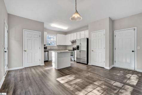 528 Collingsworth Lane Greenville SC 29615
