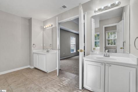 528 Collingsworth Lane Greenville SC 29615