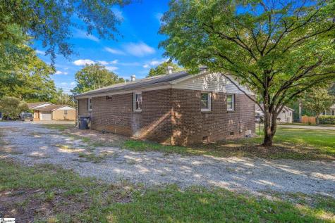 123 Paris View Drive Travelers Rest SC 29690