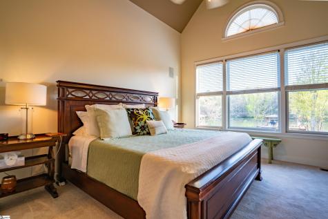 327 Arsenal Drive Ninety Six SC 29666