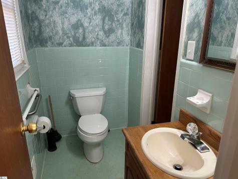 1598 Sunset Boulevard Clinton SC 29325