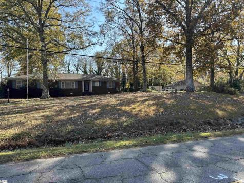 1598 Sunset Boulevard Clinton SC 29325