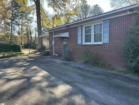1598 Sunset Boulevard Clinton SC 29325