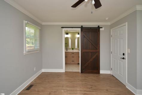 127 Rolling Green Circle Greenville SC 29615