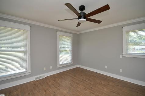 127 Rolling Green Circle Greenville SC 29615
