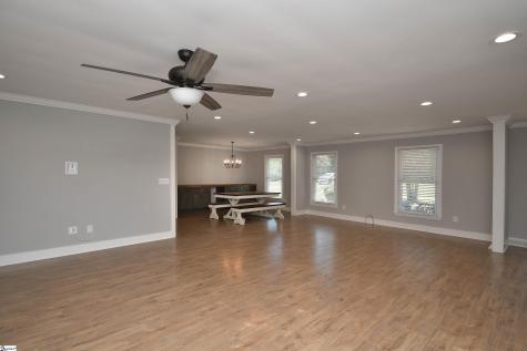 127 Rolling Green Circle Greenville SC 29615
