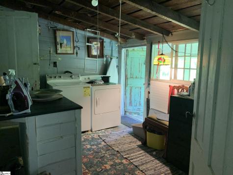 207 Ellis Avenue Abbeville SC 29620