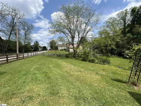 207 Ellis Avenue Abbeville SC 29620