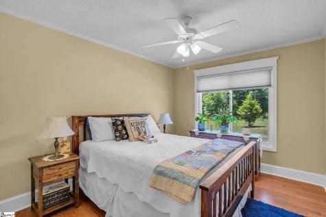 211 Tripp Street Williamston SC 29697