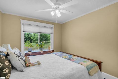 211 Tripp Street Williamston SC 29697