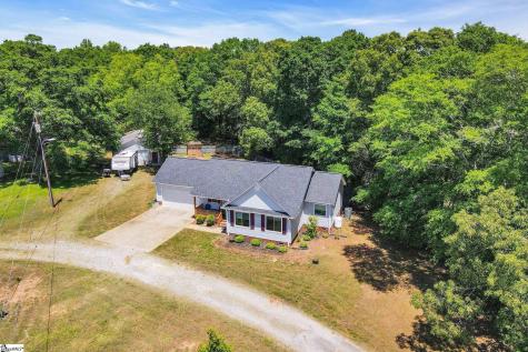 211 Tripp Street Williamston SC 29697