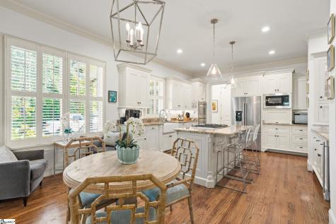 114 Woodland Way Greenville SC 29601