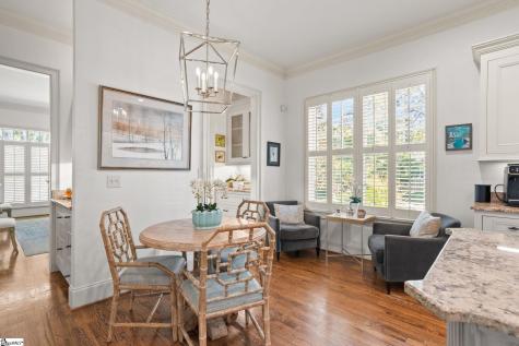 114 Woodland Way Greenville SC 29601