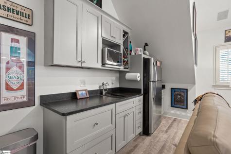 114 Woodland Way Greenville SC 29601