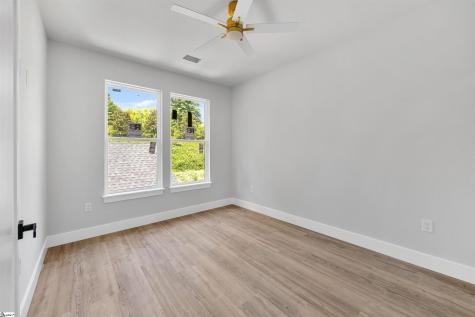 33 Happy Avenue Greenville SC 29609