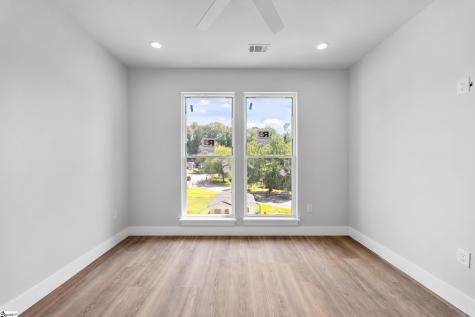33 Happy Avenue Greenville SC 29609