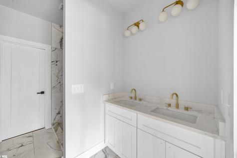 33 Happy Avenue Greenville SC 29609