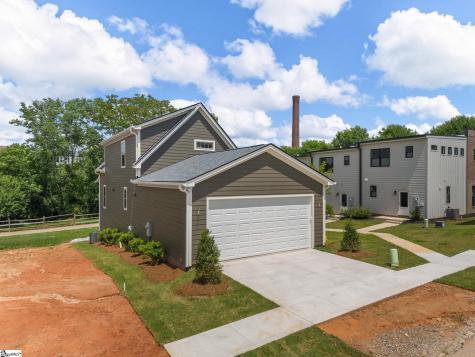 201 Butterfly Creek Alley Spartanburg SC 29319