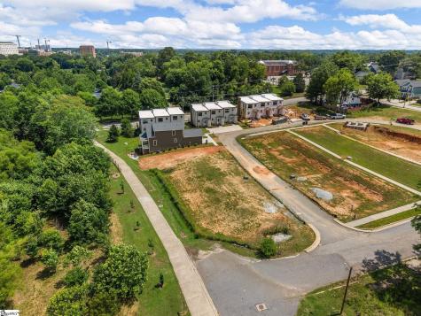 201 Butterfly Creek Alley Spartanburg SC 29319