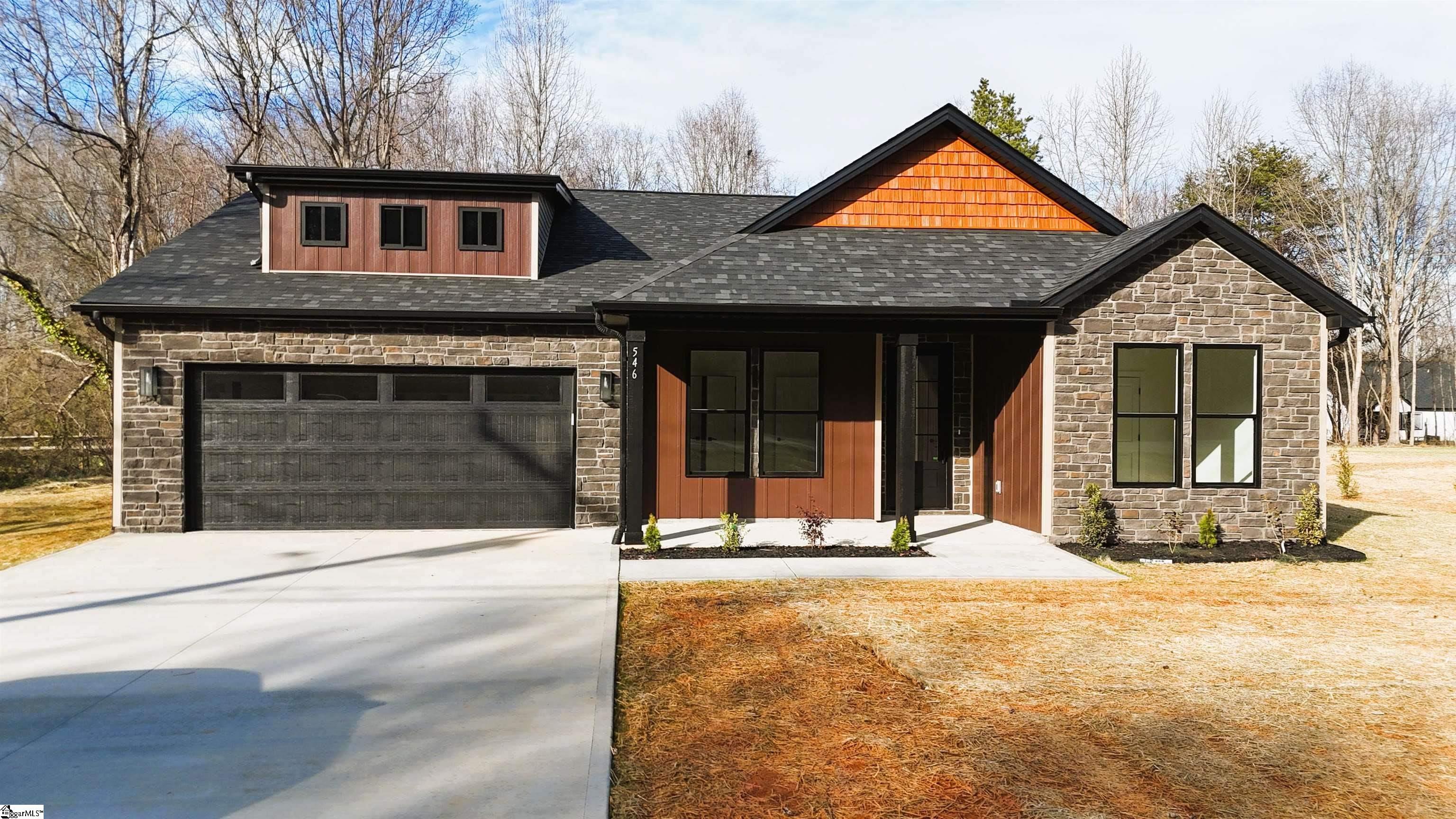 546 Dillon Street Chesnee SC 29323