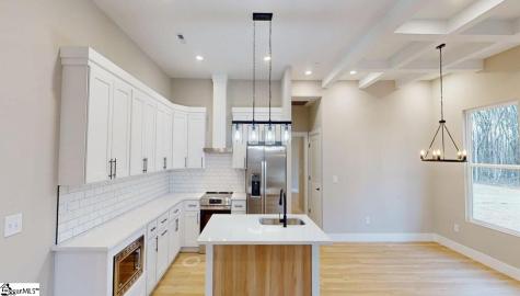 546 Dillon Street Chesnee SC 29323