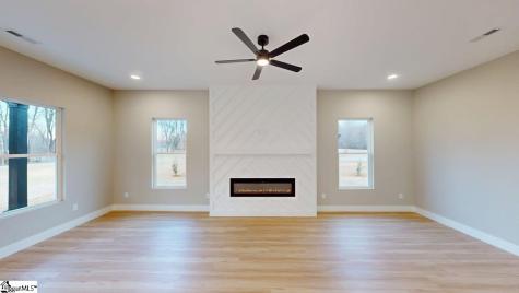 546 Dillon Street Chesnee SC 29323