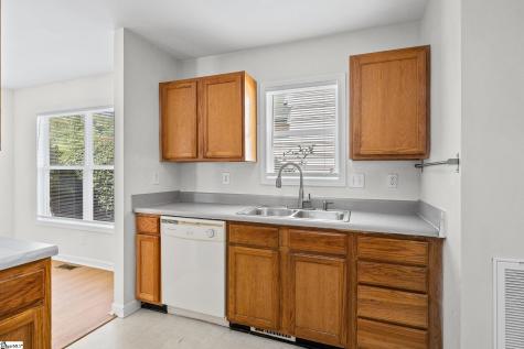 335 Woodlark Street Greenville SC 29607