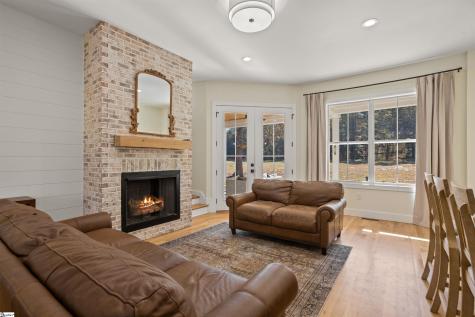 1543 Highway 11 Chesnee SC 29323