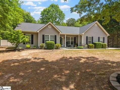 543 Thorn Cove Lane Chesnee SC 29323