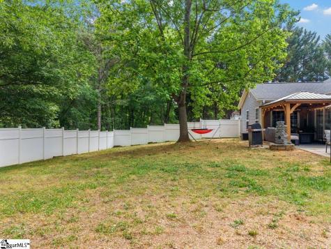 543 Thorn Cove Lane Chesnee SC 29323