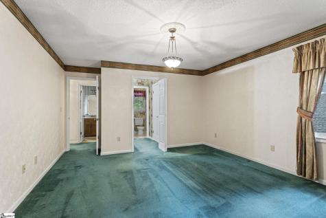 305 Oak Brook Way Taylors SC 29687