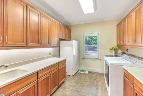 1002 Thornehill Drive Anderson SC 29621