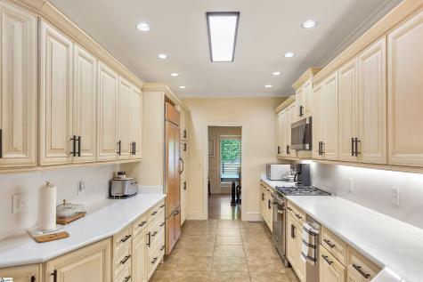 1002 Thornehill Drive Anderson SC 29621