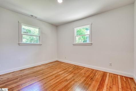 390 Caulder Avenue Spartanburg SC 29306