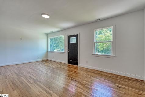 390 Caulder Avenue Spartanburg SC 29306